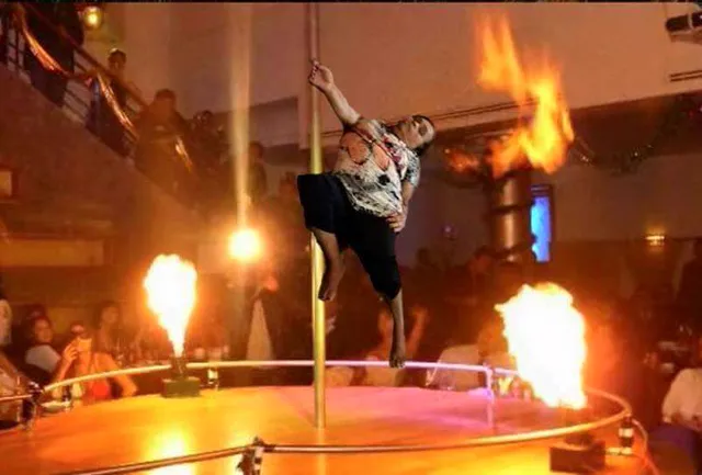 Thumbnail 10