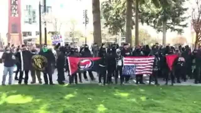 Beverly Hills AFA Unite pénzügyi nehézségei