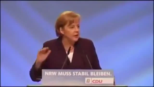 Pop Angela TwerKel Dance