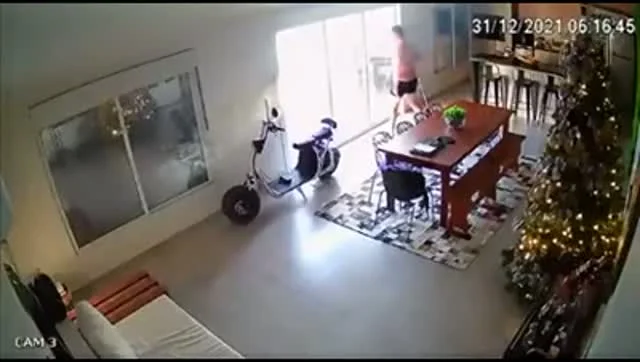 Elektromos robogó 