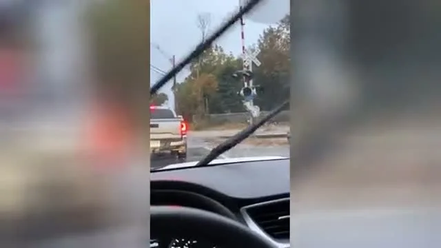 Ez most vagy valami, vagy megy valahova