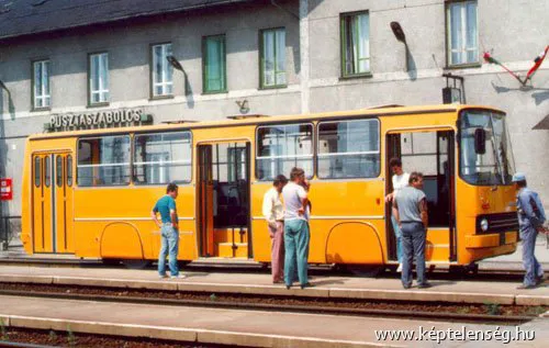 IKARUS másképp