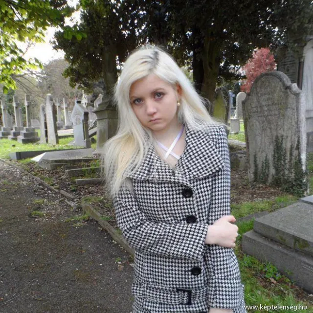 Thumbnail 9