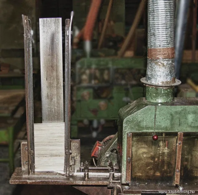 Thumbnail 16